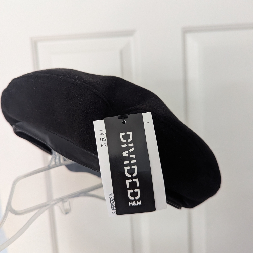 H&M Classic Black Beret